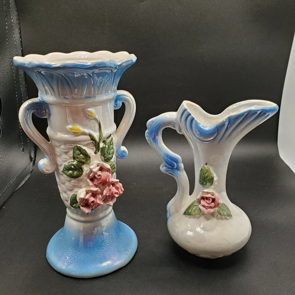 Bud Vase Lot 2 raised flowers Pitcher Jug Colorful Piece vintage decorative Blue